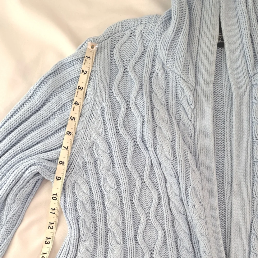 VENEZIA Jeans Co. Cableknit Belted Robe Cardigan Sweater with Hoodie - Picture 11 of 15